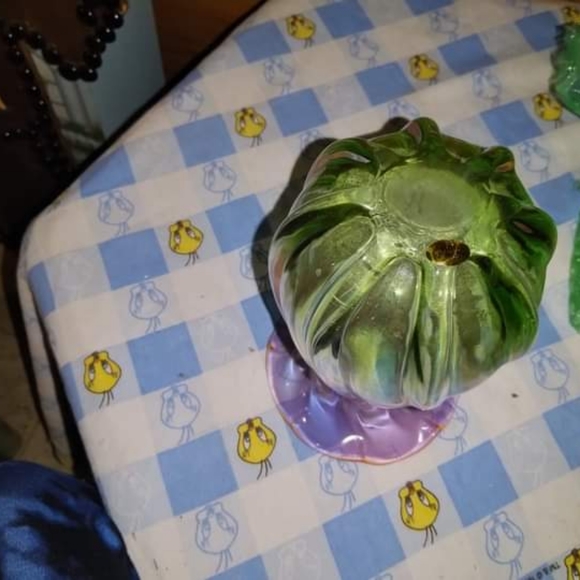 2 Teleflora vase - Picture 6 of 6